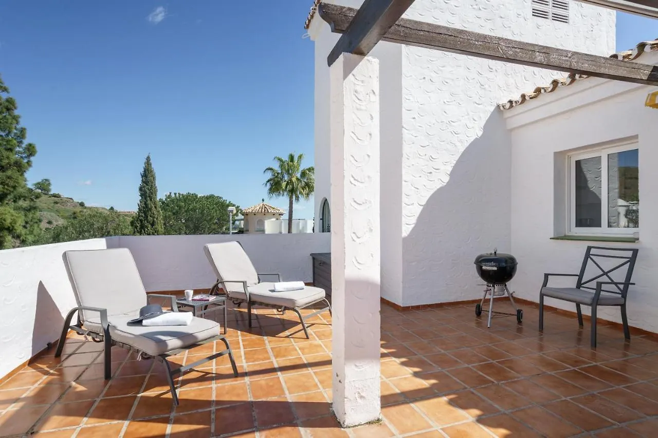 Stunning Apartment With Terrace And Pool By Costarentals - Ref 71 Sitio de Calahonda