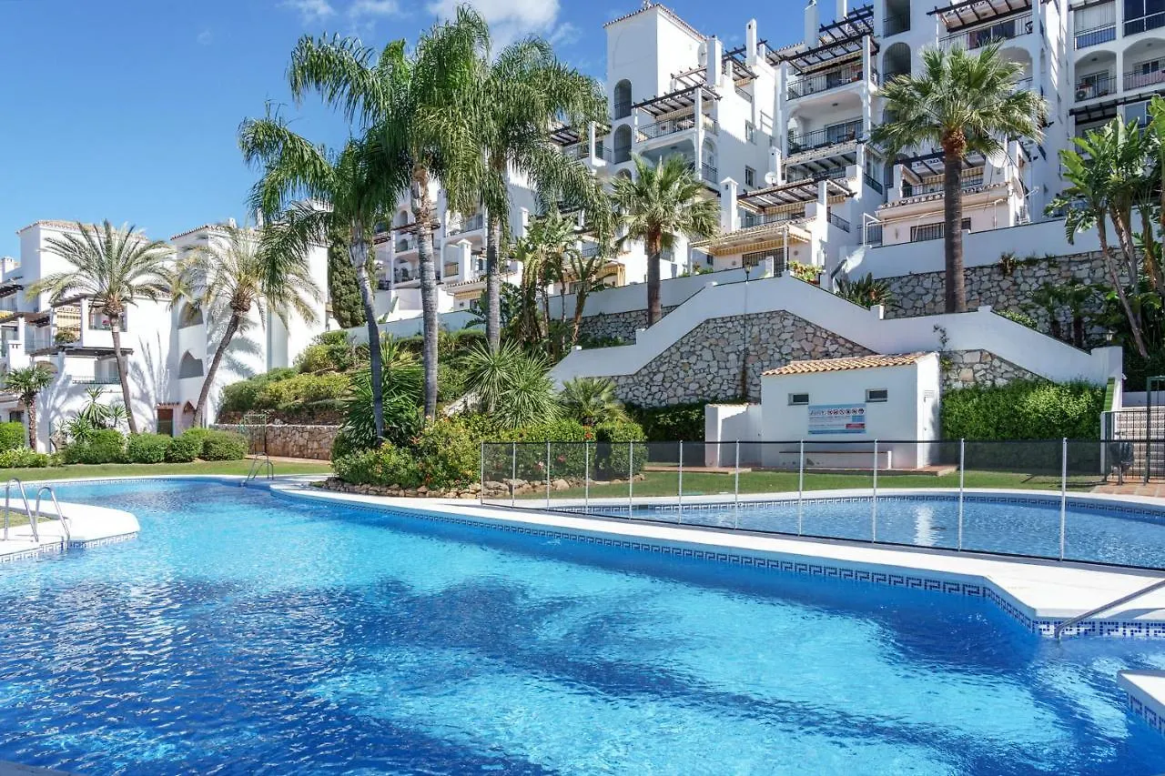 Stunning Apartment With Terrace And Pool By Costarentals - Ref 71 Sitio de Calahonda